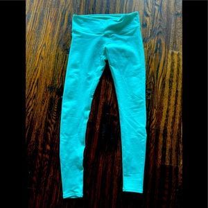 Alo Yoga Mint Blue leggings size M